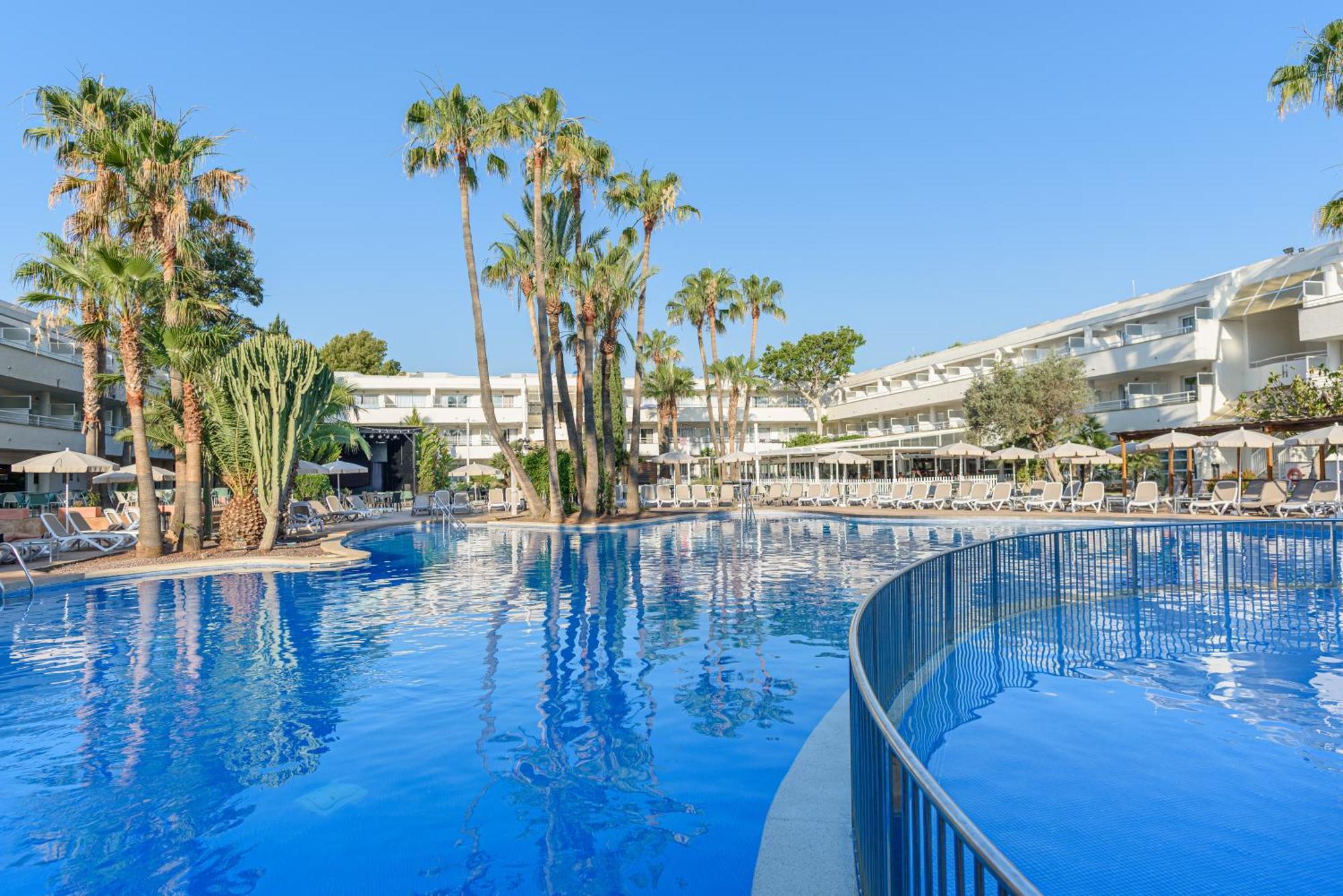 Fergus Club Palmanova Park Hotel Ngoại thất bức ảnh